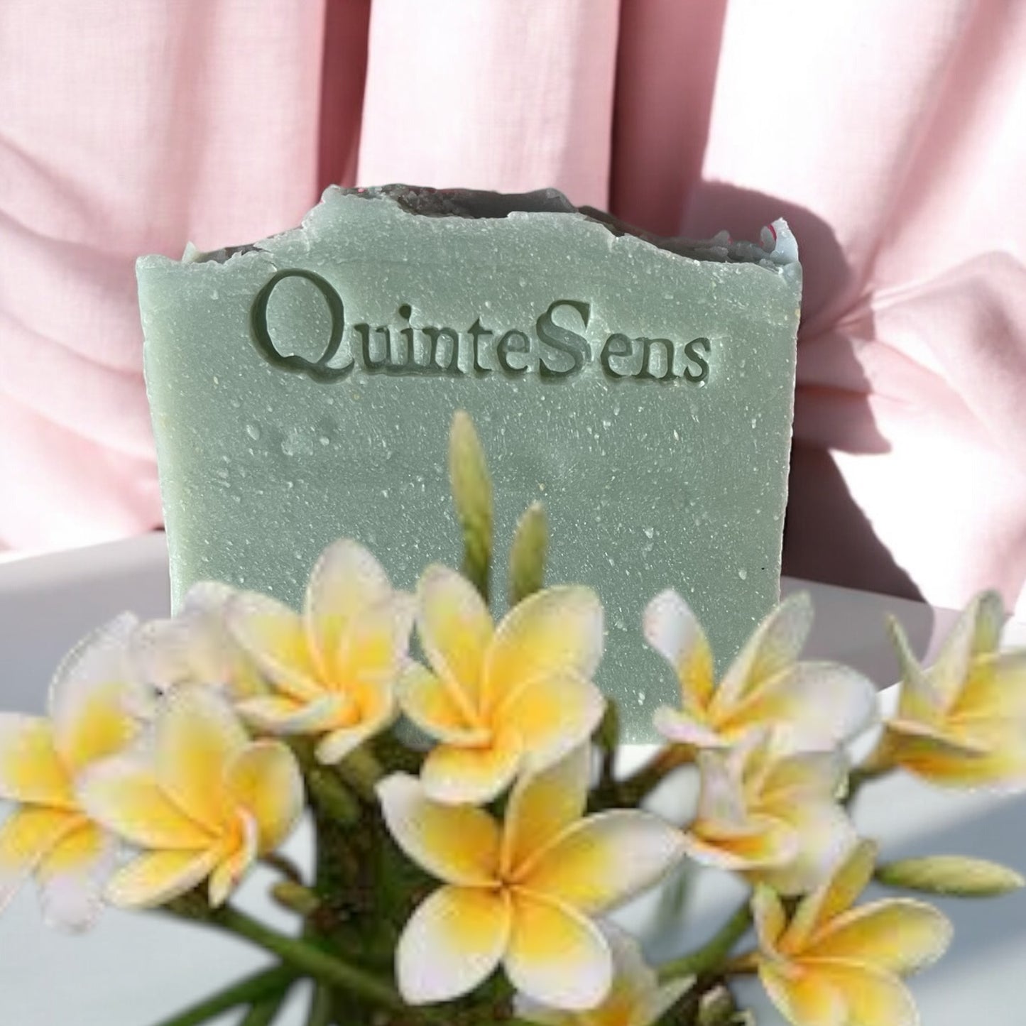 Frangipanier - Un Voyage Sensoriel Exotique