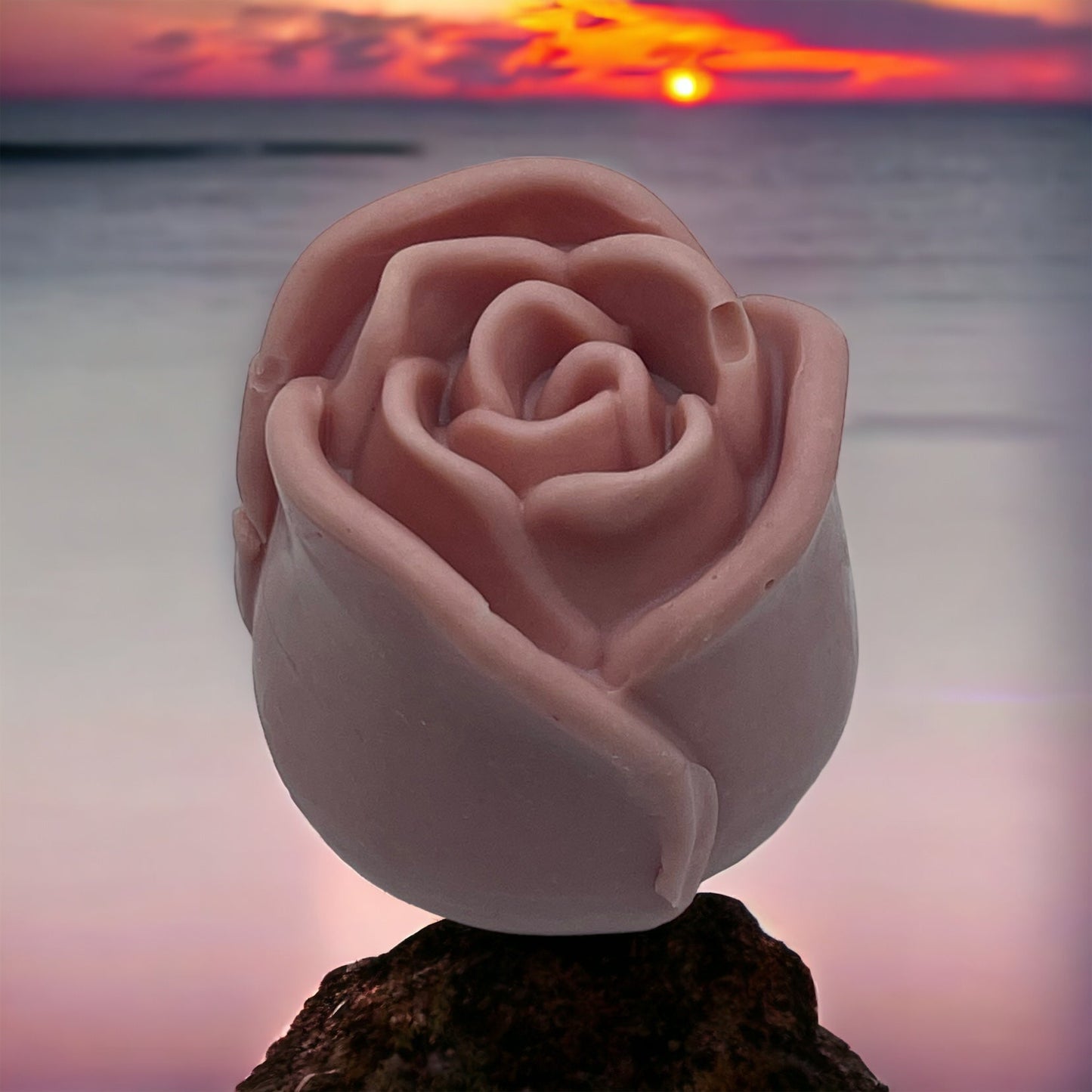 Savon Rose Jasmin : une expérience sensorielle suave, fruitée et miellée - QuinteSens