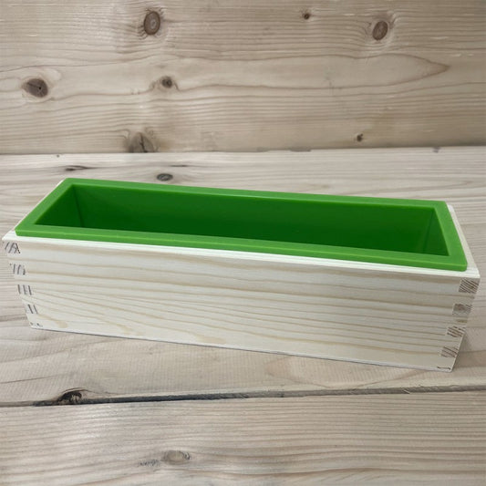 Seifenform aus Silikon/Holz