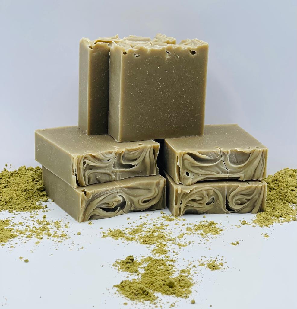 Shampoing Le Frizotti : un soin pour vos cheveux frisés ou crépus - QuinteSens